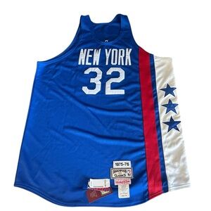 Mitchell & Ness Hardwood Classics New York Nets Julius Erving 1975-76 Jersey